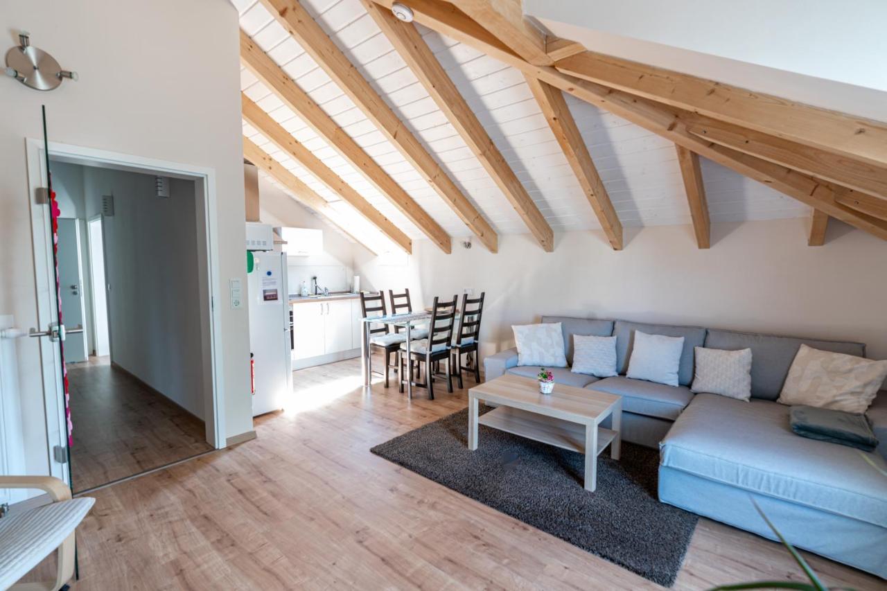 Ferienwohnung Bad Camberg - Apartment Goldener Grund Exteriör bild